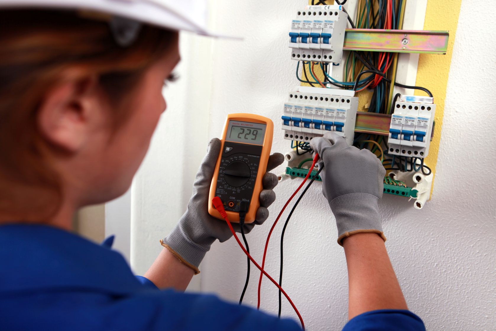 WA, CA, ID, OR, and AZ Electricians Insurance